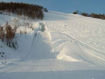 Горнолыжный центр Саппоро Тэйнe Sapporo Teine Ski Resort