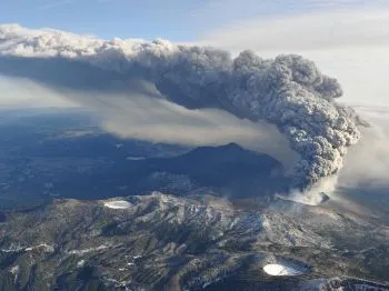 Вулканическая активность в Японии