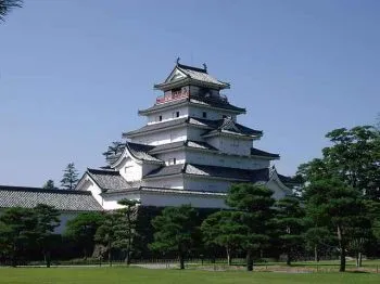 Замок Цуруга Tsuruga Castle