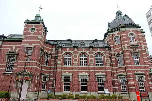 Банк Ивате Bank of Iwate Red Brick Building