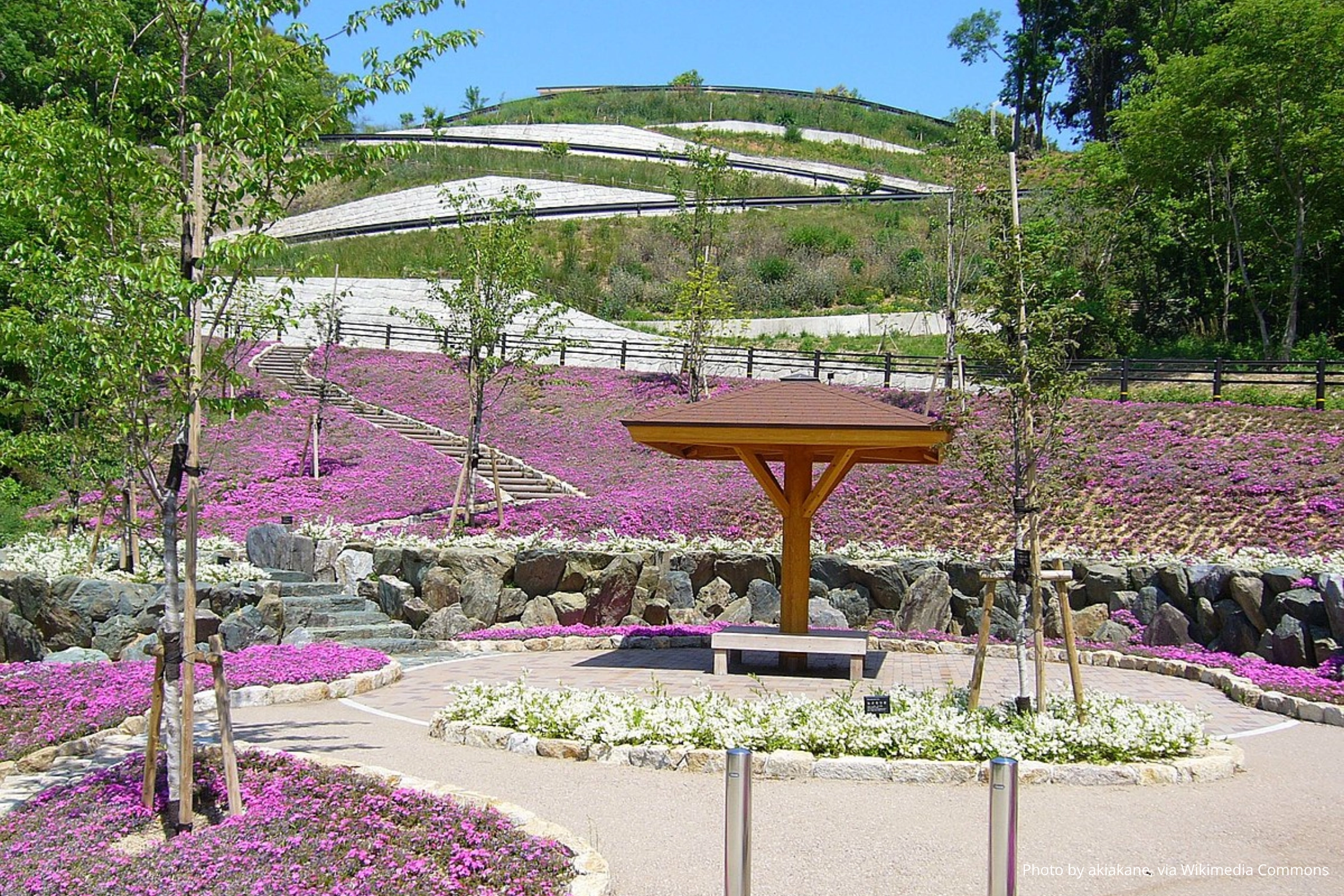 Сад Токусима-си Бётейн 