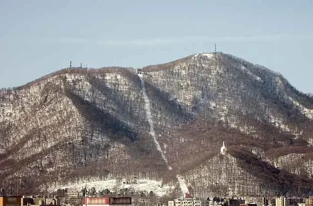Гора Мойва Moiwa Mountain